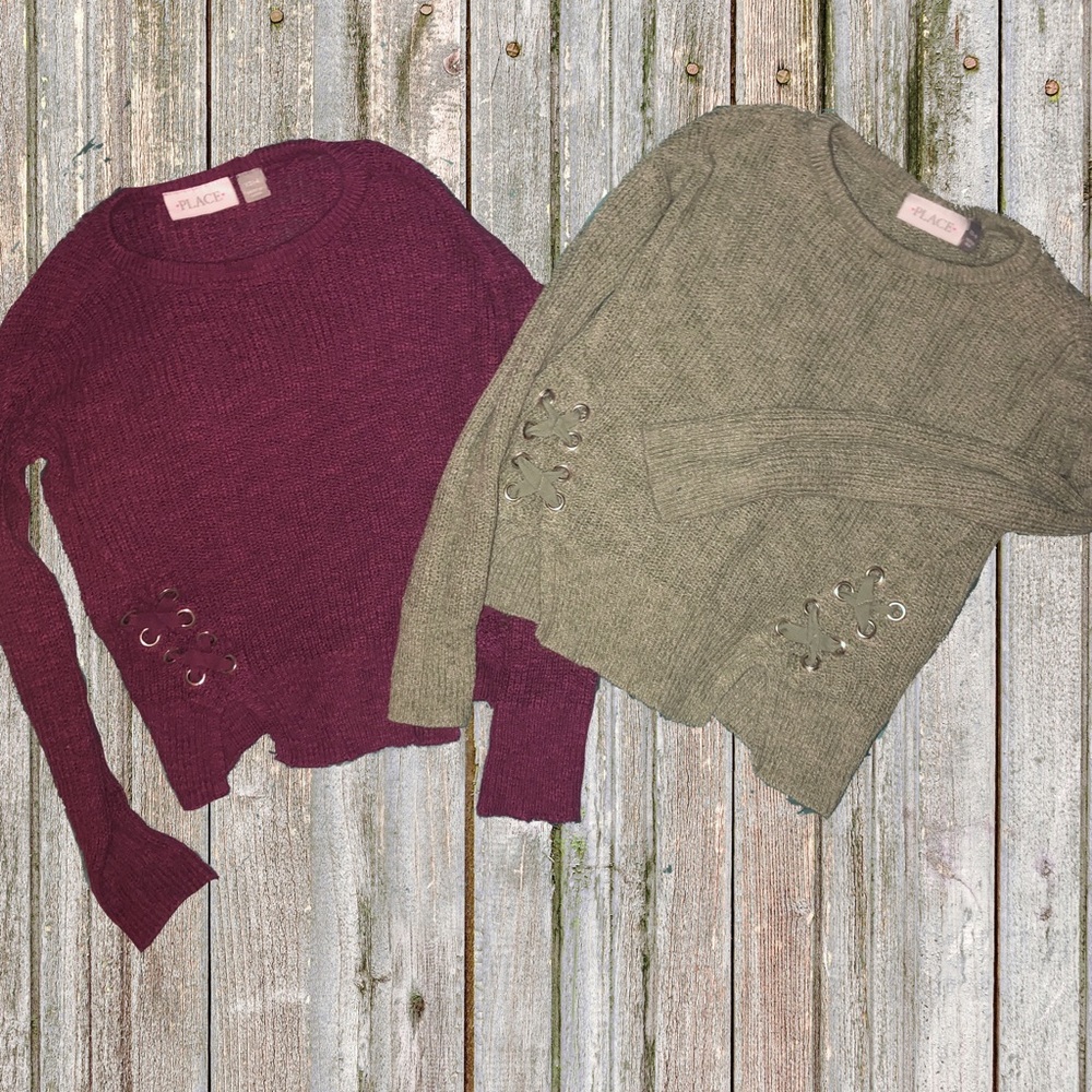 2 girls slouchy sweaters